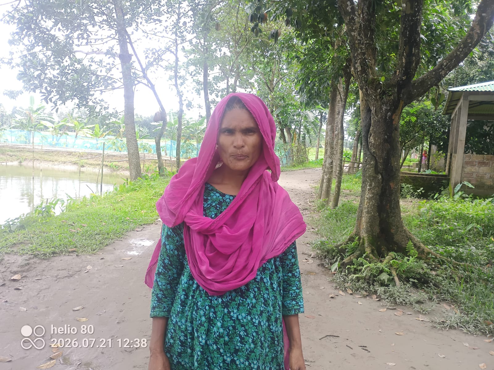 নেত্রকোনায় বাকপ্রতিবন্ধীর ক্ষোভ মহিষভেড় পূর্বপাড়া রাস্তা করুণ রাস্তা,।