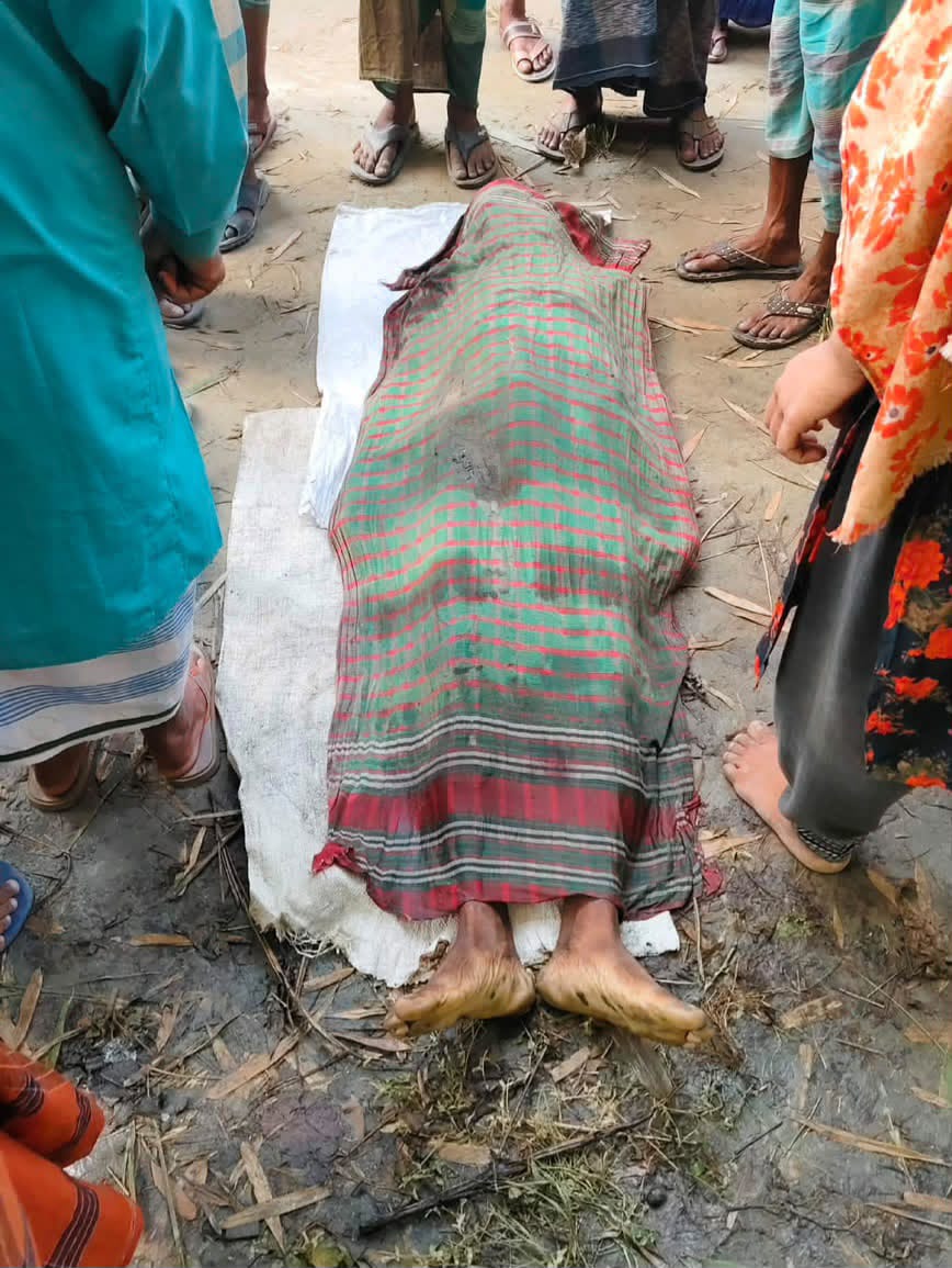 ভূরুঙ্গামারীতে ভটভটি উল্টে চালক নিহত, হেলপার আহত